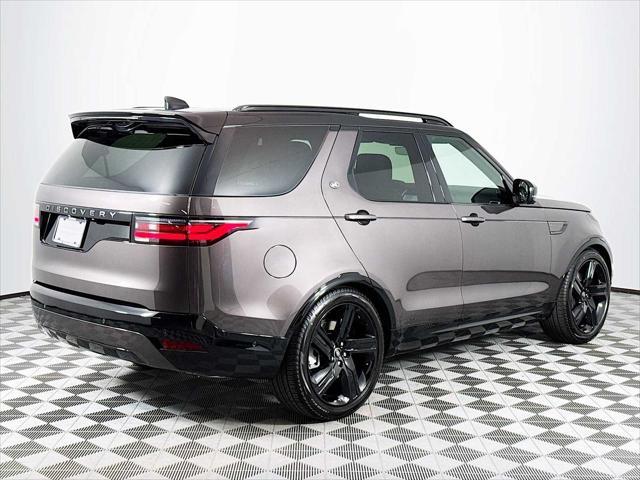 new 2025 Land Rover Discovery car, priced at $79,428