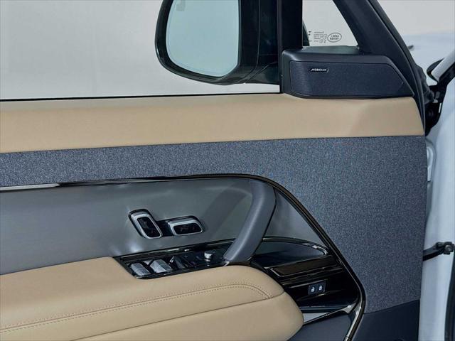 new 2025 Land Rover Range Rover Sport car, priced at $89,575