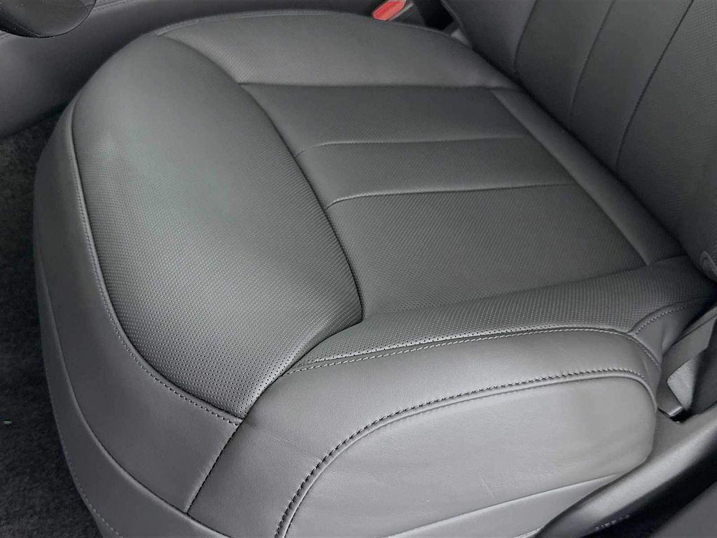 new 2025 Land Rover Range Rover car, priced at $128,910