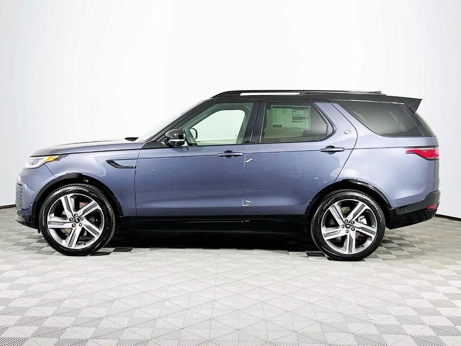 new 2024 Land Rover Discovery car, priced at $81,018