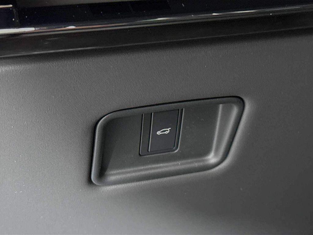 new 2025 Land Rover Range Rover Sport car, priced at $126,265