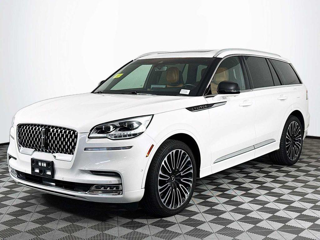 used 2023 Lincoln Aviator car, priced at $53,998