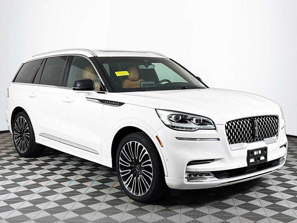 used 2023 Lincoln Aviator car, priced at $53,998