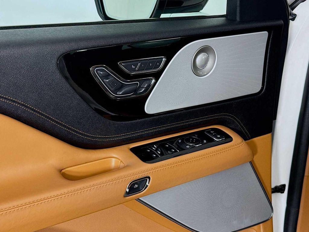 used 2023 Lincoln Aviator car, priced at $53,998