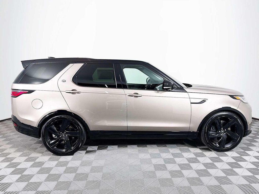 new 2025 Land Rover Discovery car, priced at $82,088