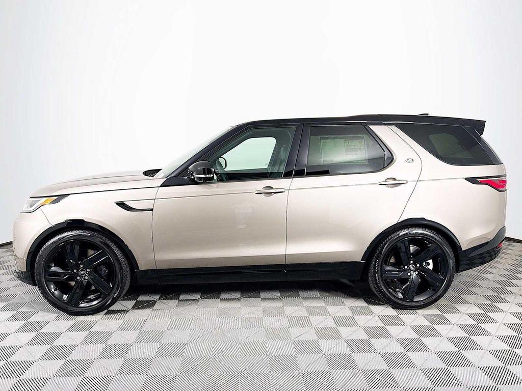new 2025 Land Rover Discovery car, priced at $82,088