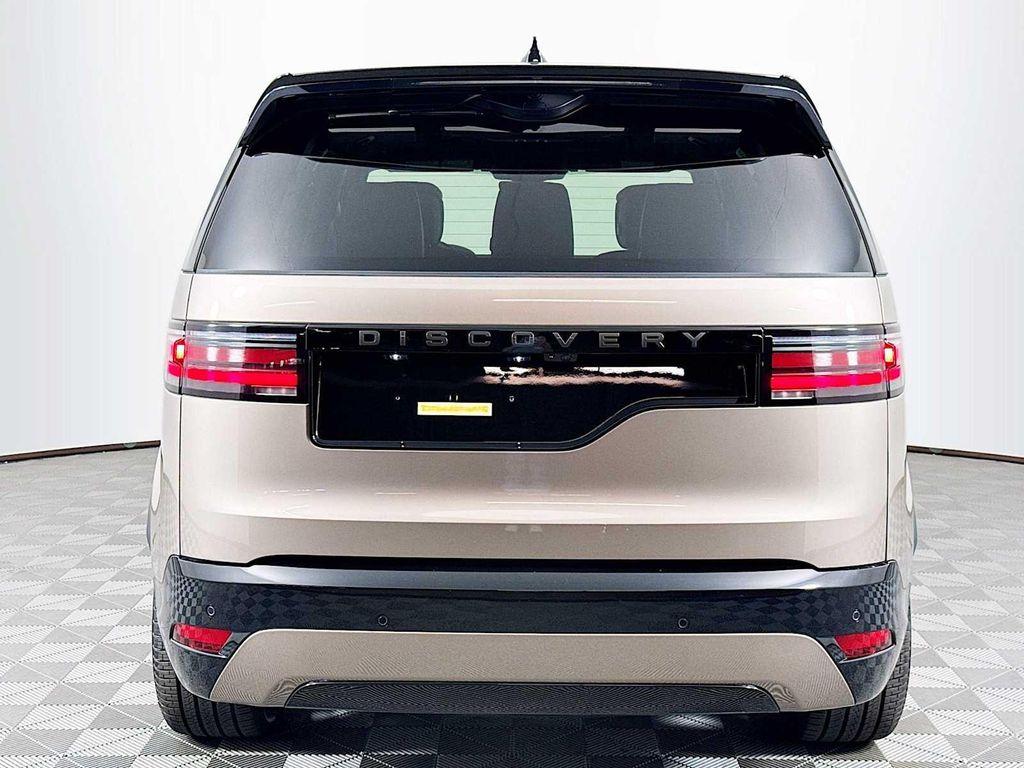 new 2025 Land Rover Discovery car, priced at $82,088