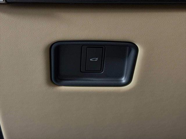 new 2025 Land Rover Range Rover car, priced at $152,890