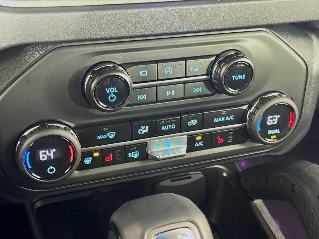 used 2025 Ford Bronco car, priced at $57,097