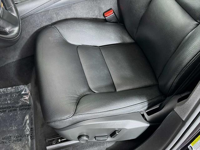 used 2021 Volvo XC90 car, priced at $36,998