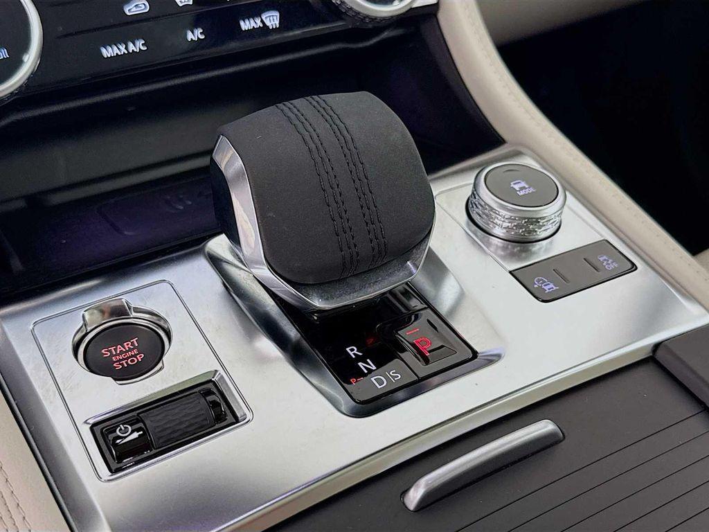 used 2025 Jaguar F-PACE car, priced at $40,998