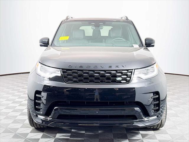 new 2025 Land Rover Discovery car, priced at $86,028