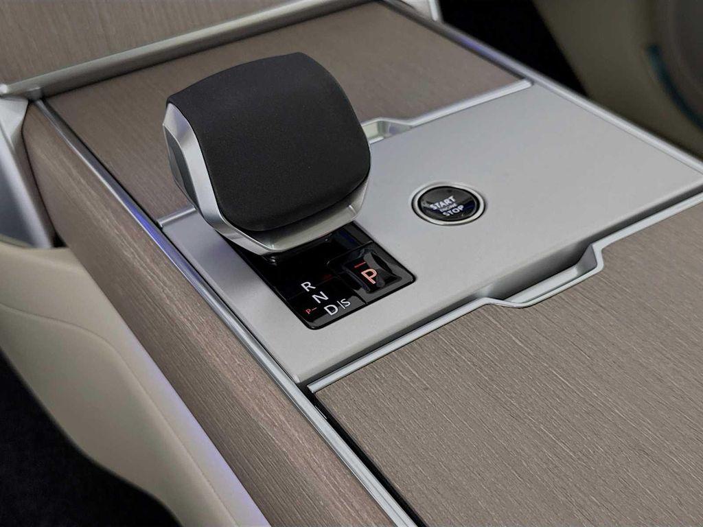 new 2025 Land Rover Range Rover car, priced at $129,675