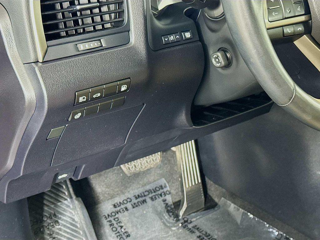 used 2022 Lexus RX 450h car, priced at $43,998