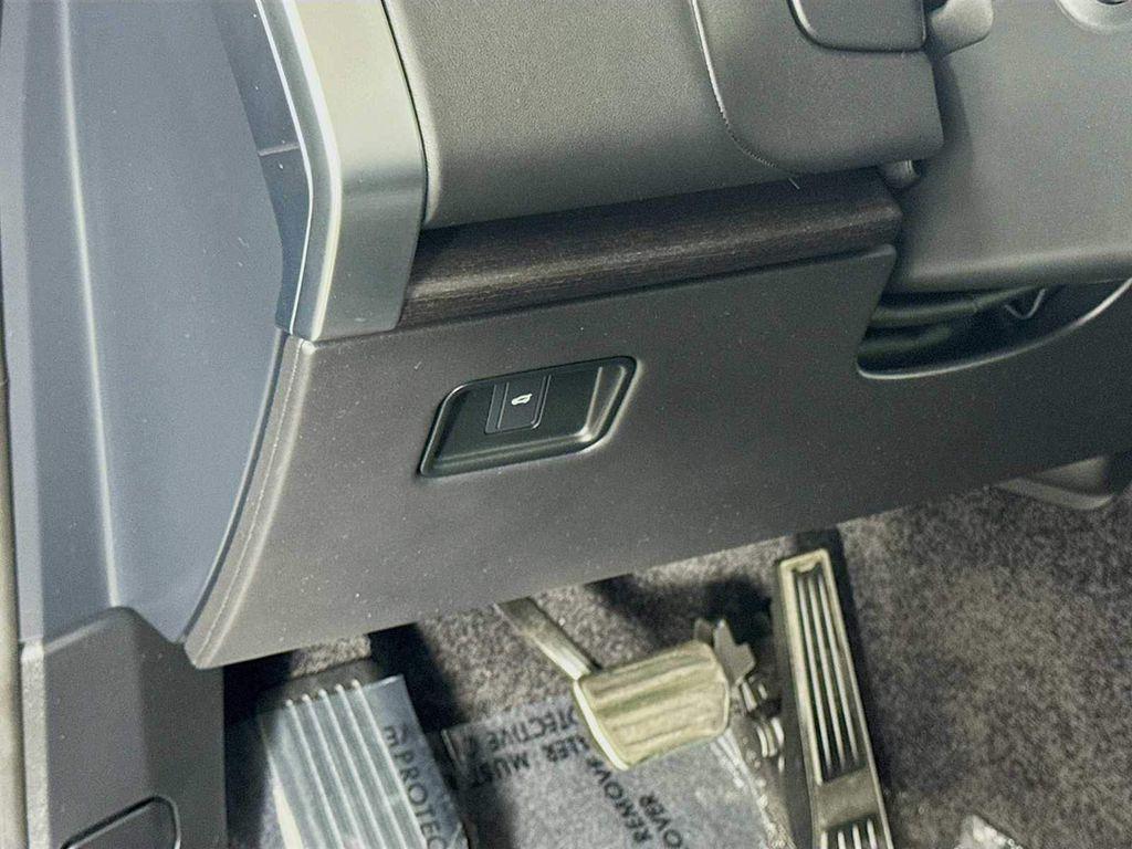 used 2023 Land Rover Range Rover car, priced at $98,998