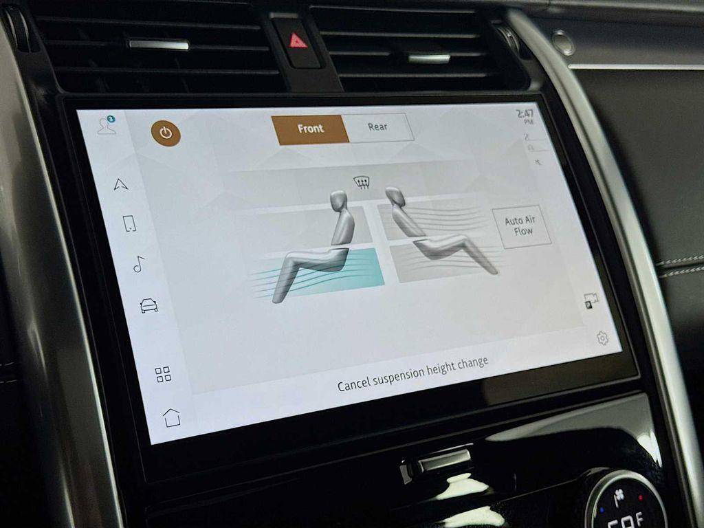 used 2024 Land Rover Discovery car, priced at $67,497