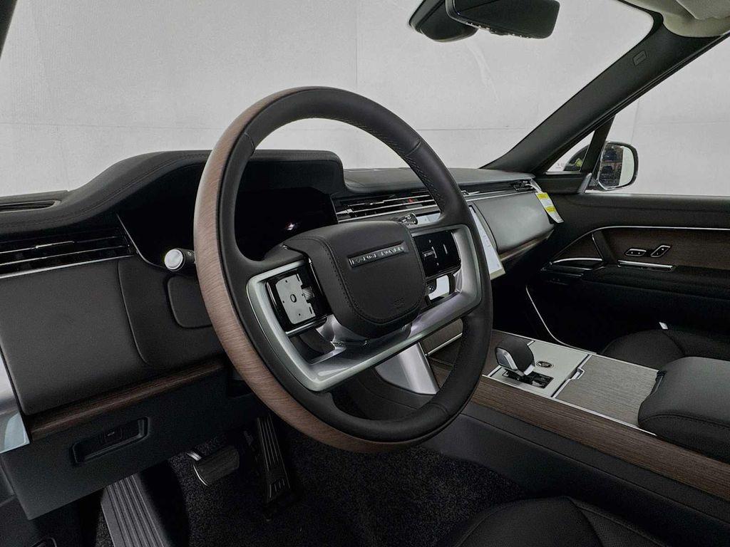 new 2025 Land Rover Range Rover car