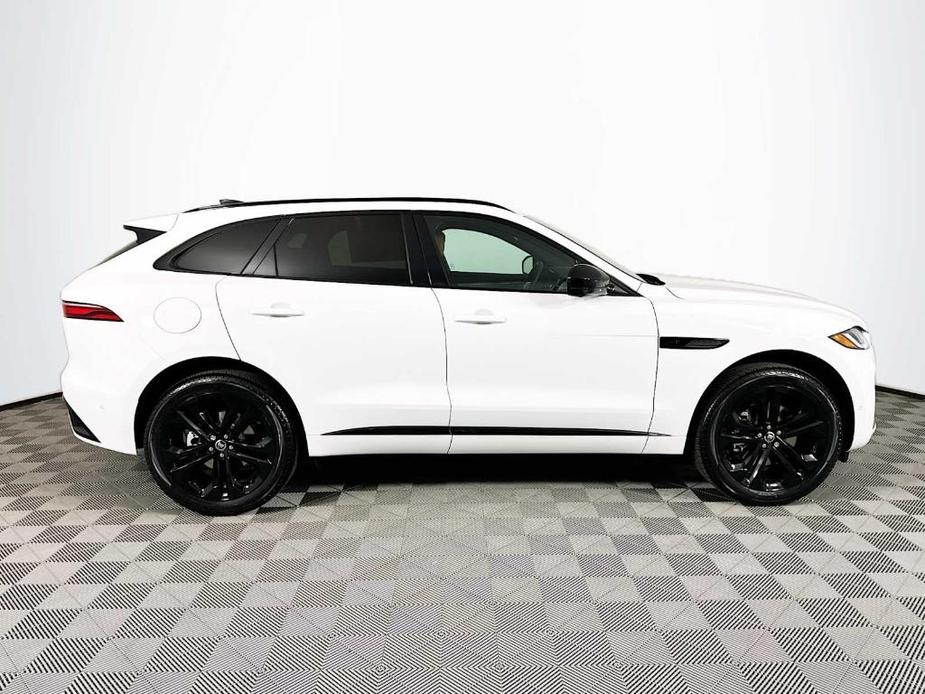 new 2025 Jaguar F-PACE car