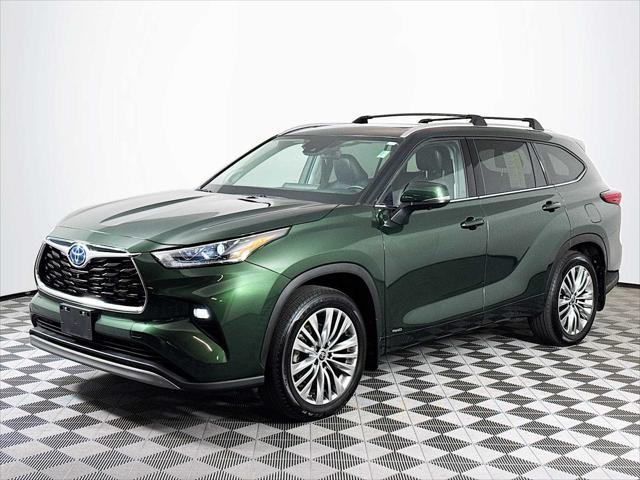 used 2023 Toyota Highlander Hybrid car, priced at $50,998