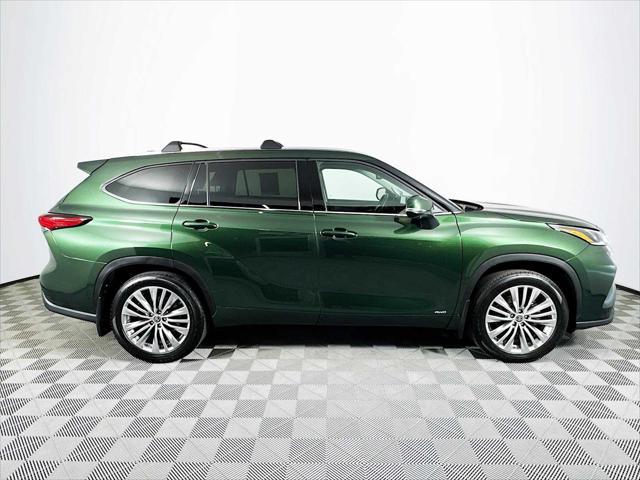 used 2023 Toyota Highlander Hybrid car, priced at $50,998