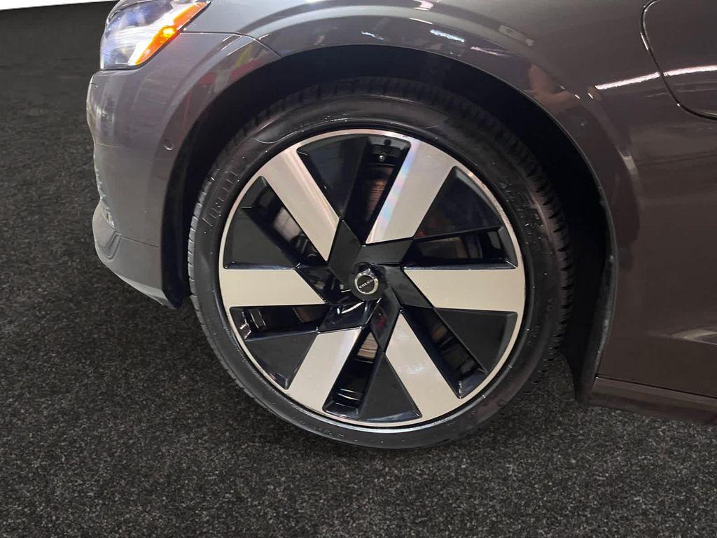 used 2023 Volvo S60 Recharge Plug-In Hybrid car, priced at $36,998