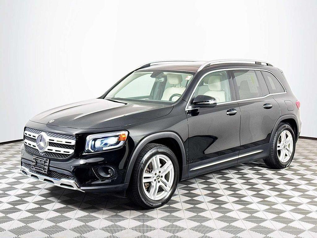 used 2021 Mercedes-Benz GLB 250 car, priced at $26,997