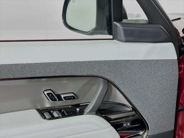 new 2025 Land Rover Range Rover Sport car, priced at $93,960