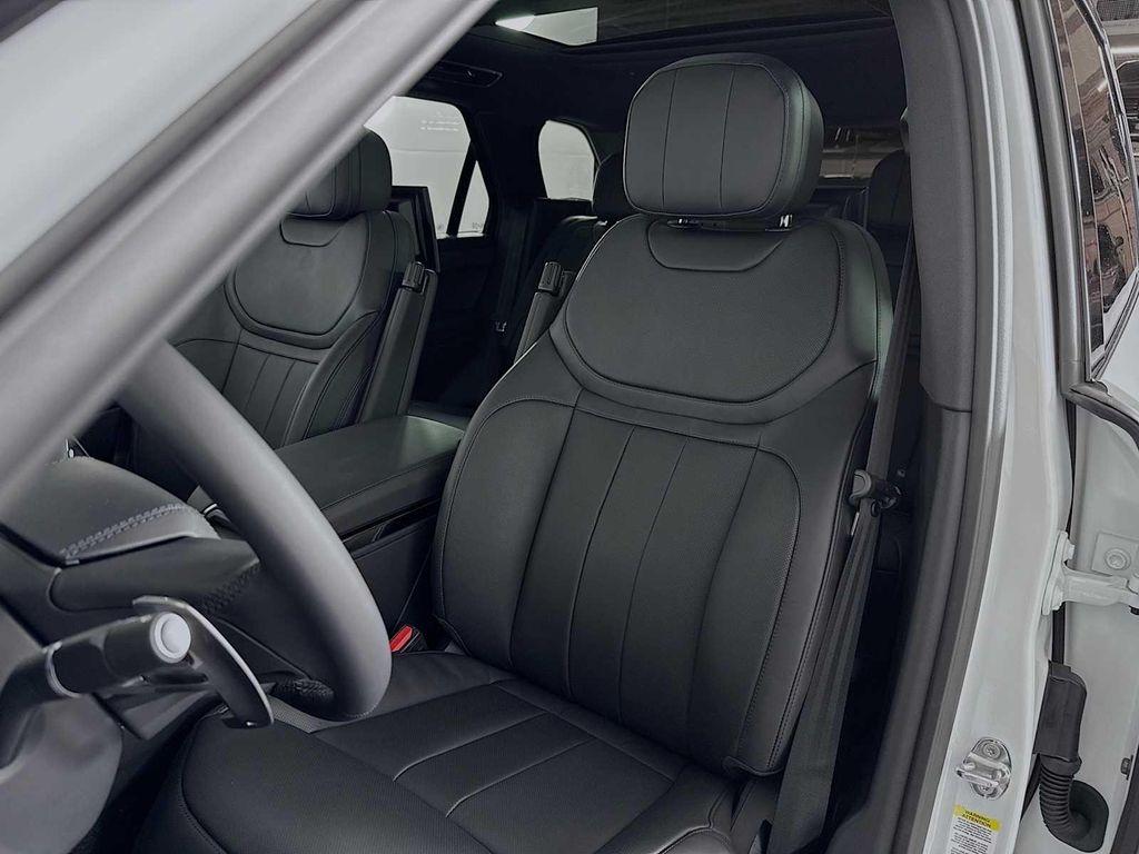 new 2025 Land Rover Range Rover Sport car, priced at $105,040
