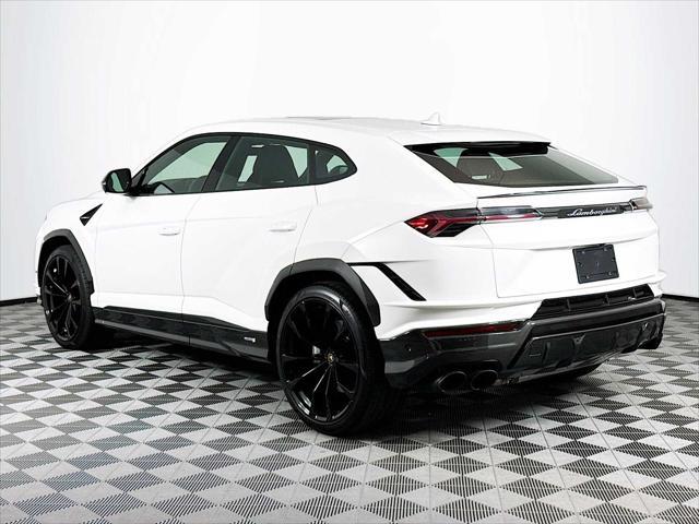 used 2023 Lamborghini Urus car, priced at $254,998