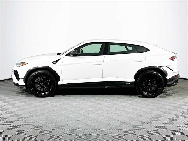 used 2023 Lamborghini Urus car, priced at $254,998