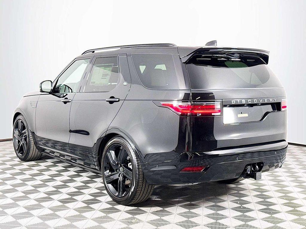 new 2025 Land Rover Discovery car, priced at $82,028