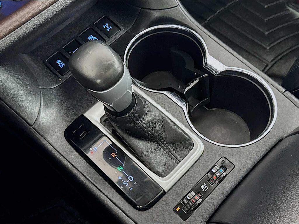 used 2015 Toyota Highlander car, priced at $15,998
