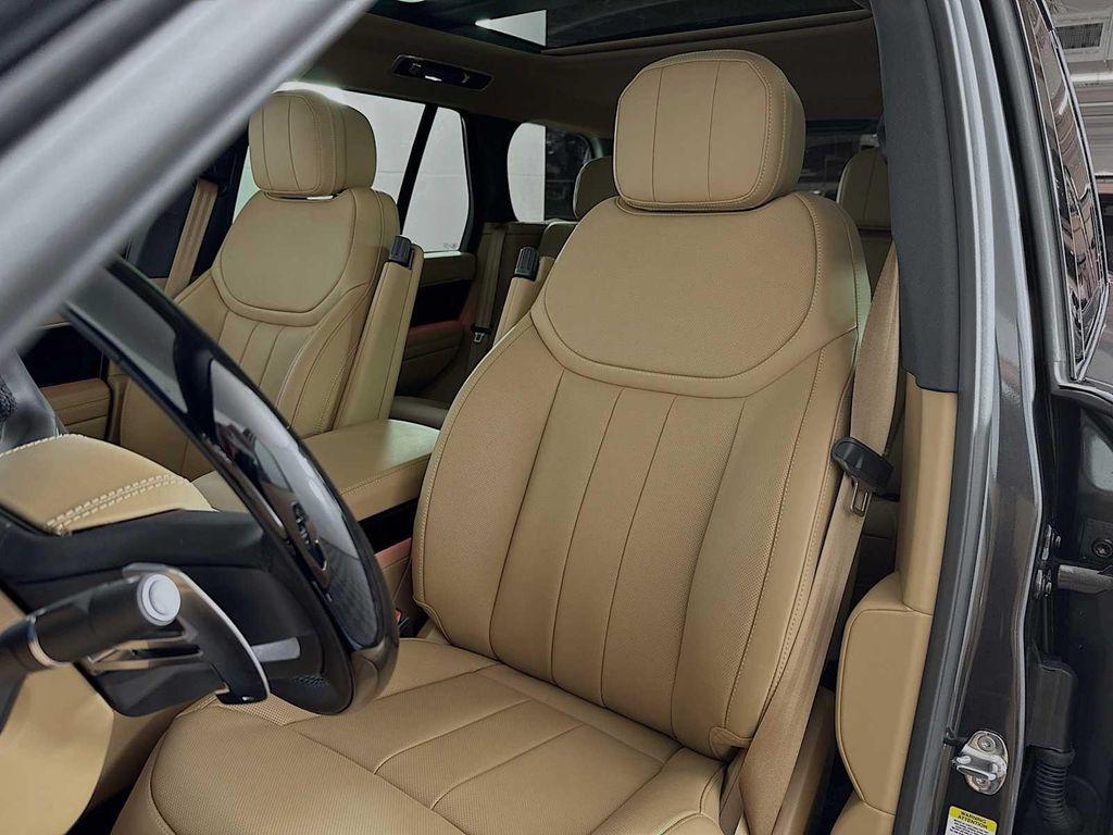 new 2025 Land Rover Range Rover car