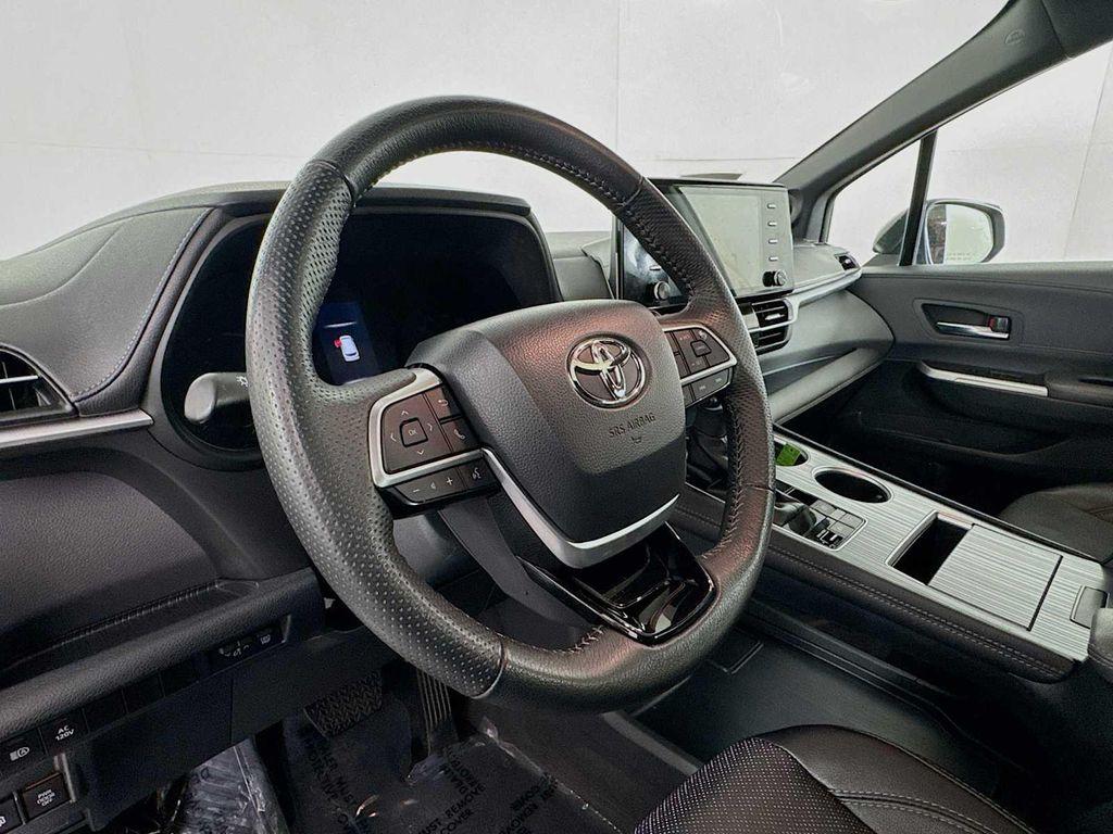 used 2023 Toyota Sienna car, priced at $42,598