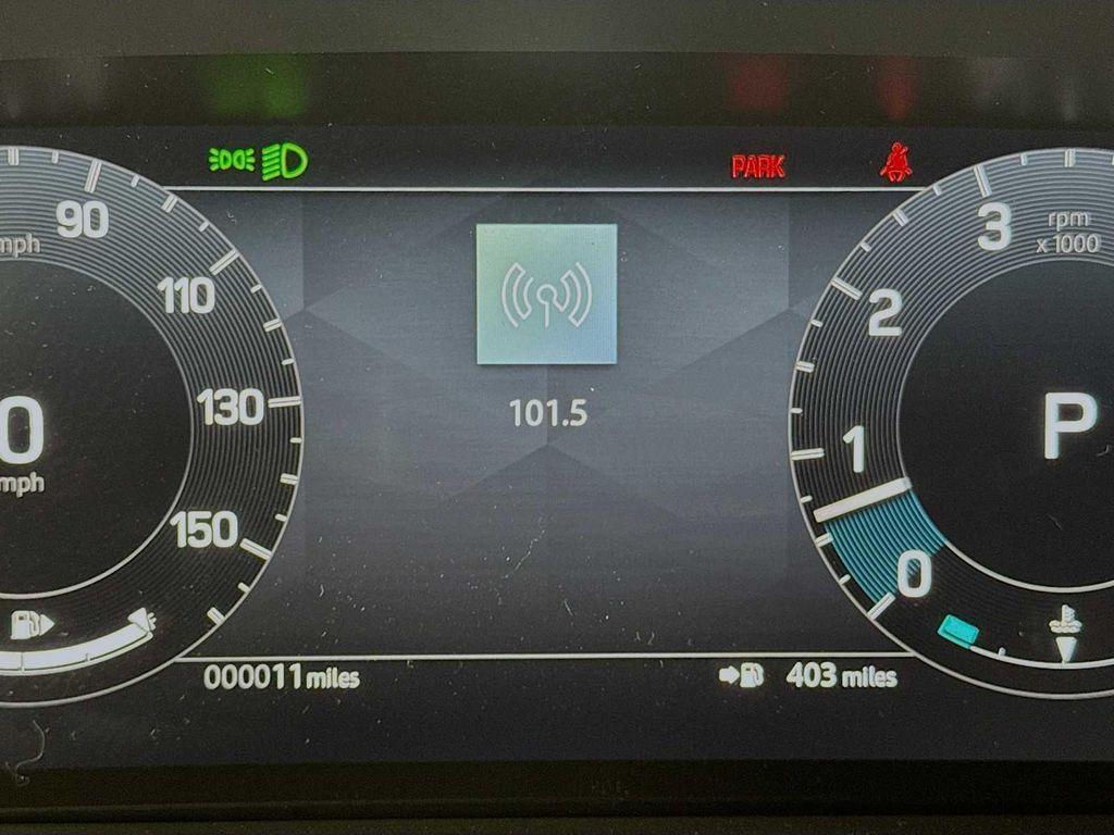 new 2025 Land Rover Discovery car, priced at $80,525