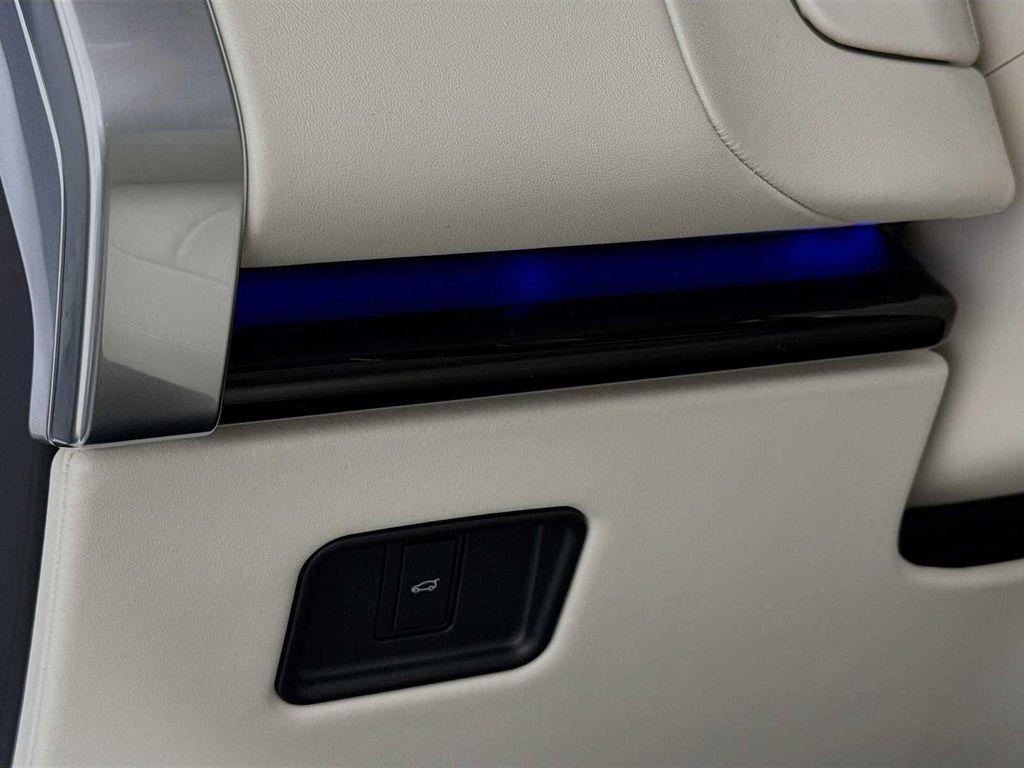 new 2025 Land Rover Range Rover car, priced at $128,910