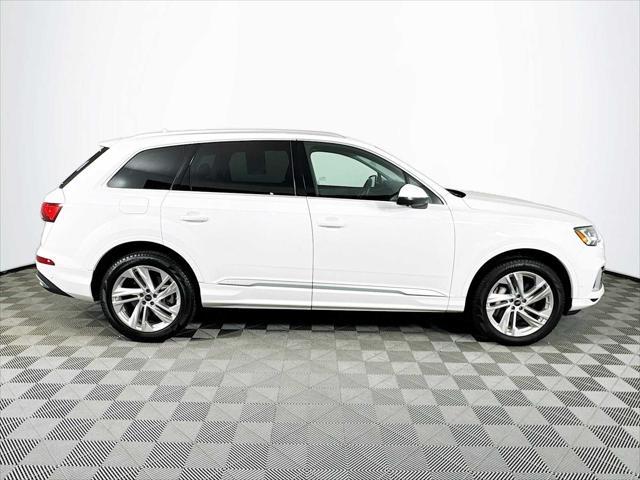 used 2024 Audi Q7 car, priced at $53,988