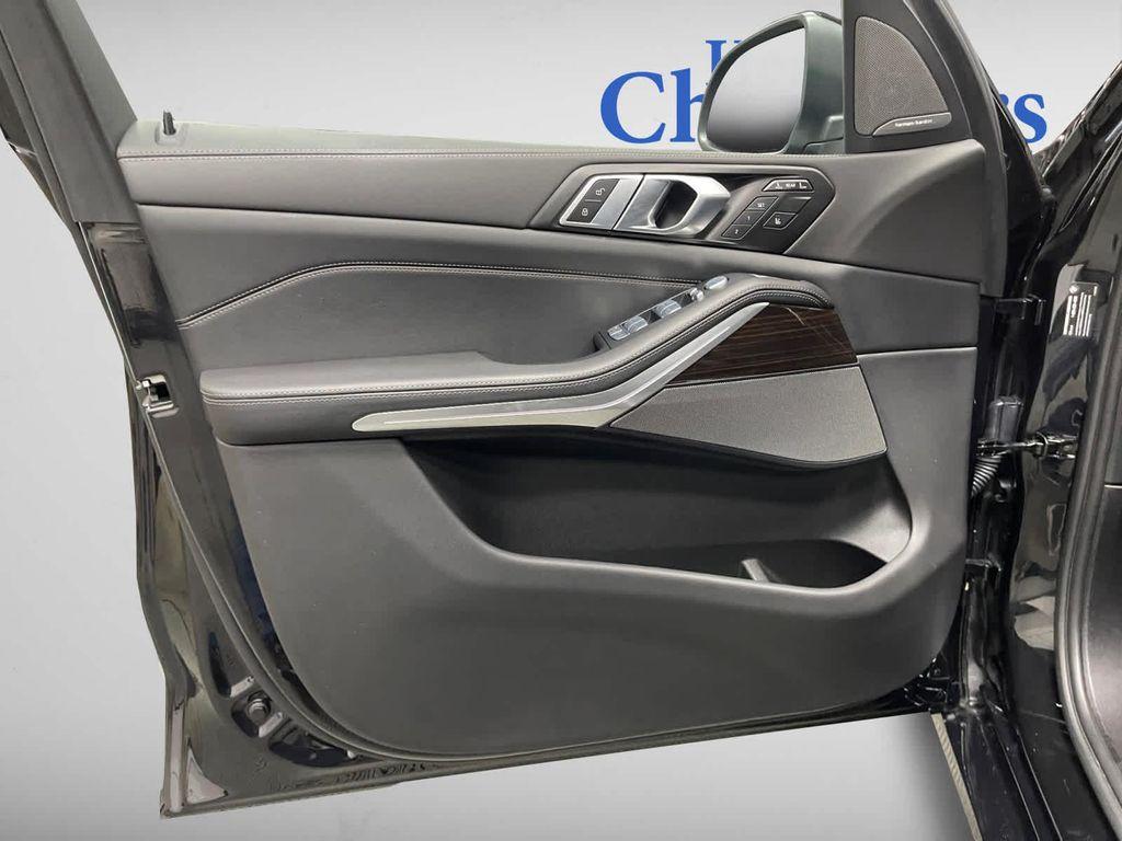 used 2023 BMW X7 car, priced at $52,998