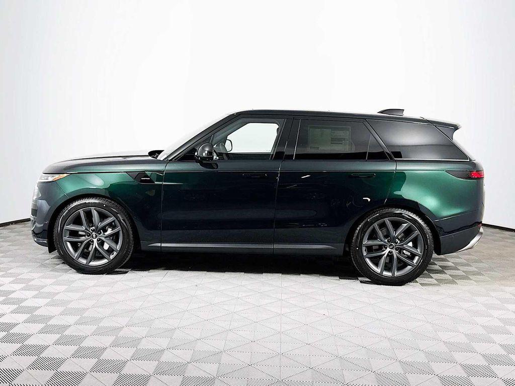 new 2025 Land Rover Range Rover Sport car
