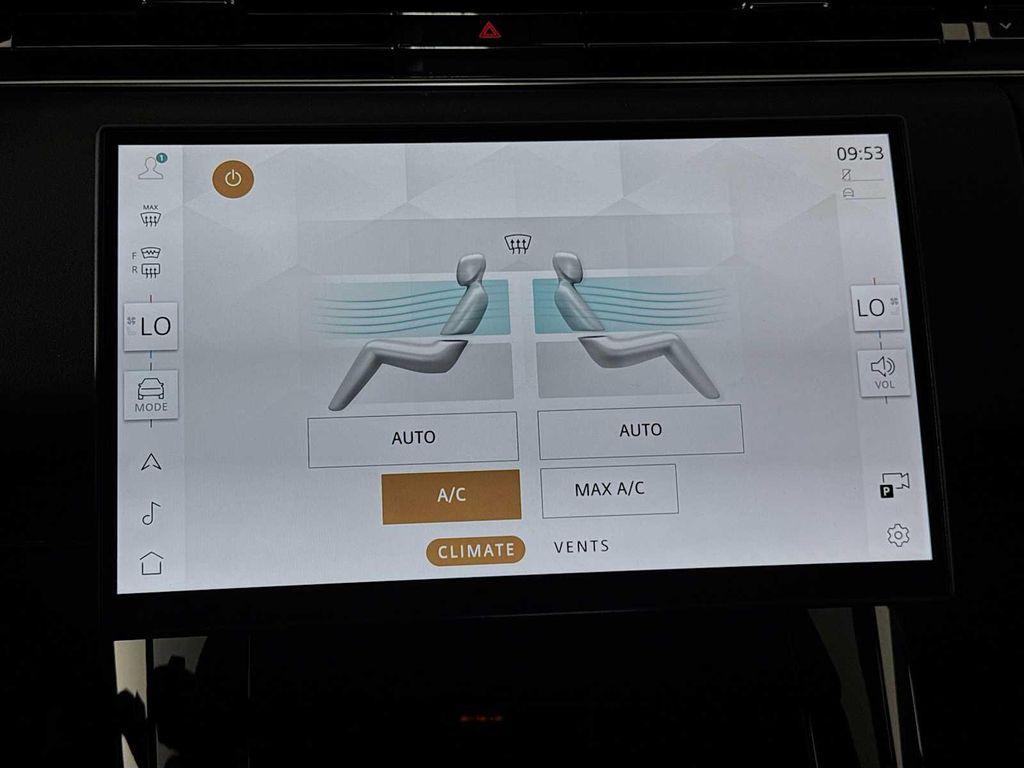 new 2025 Land Rover Range Rover Sport car