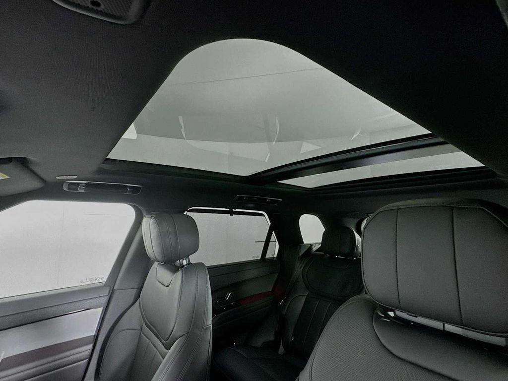 new 2025 Land Rover Range Rover Sport car