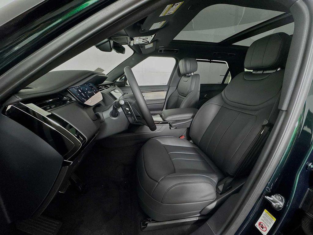 new 2025 Land Rover Range Rover Sport car