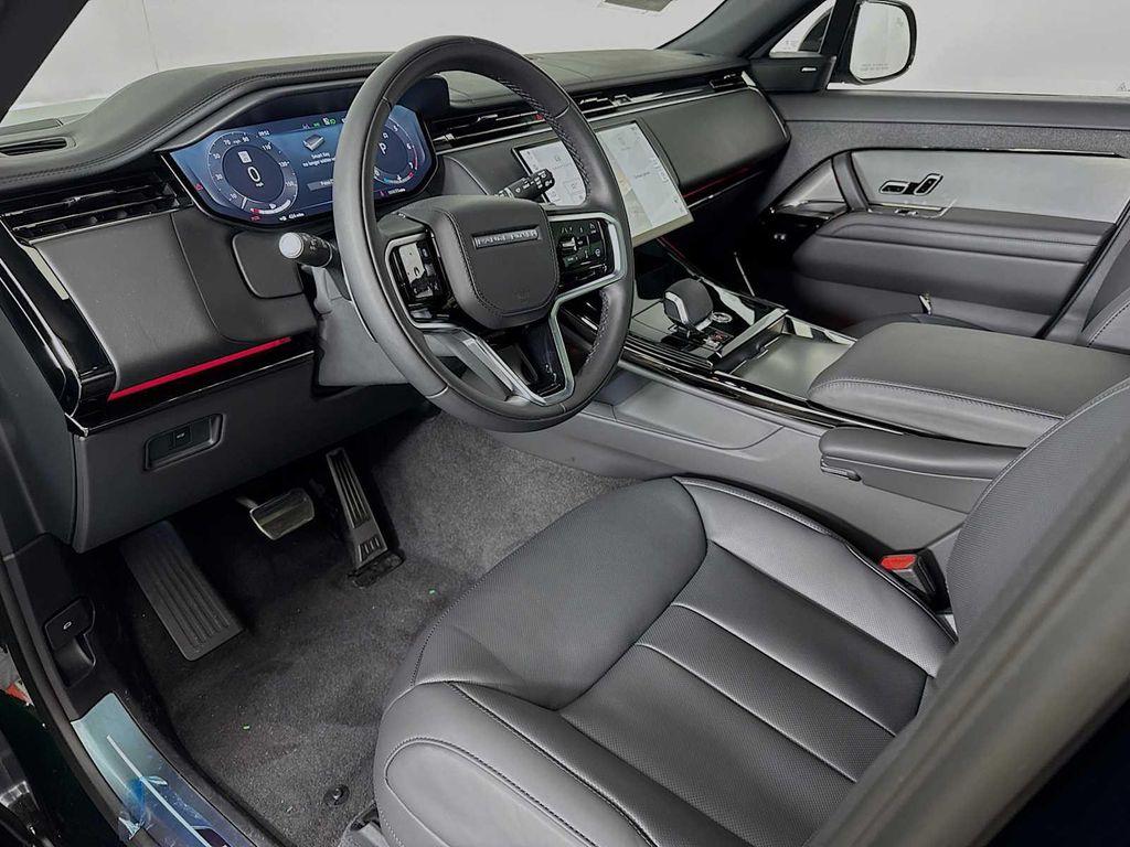 new 2025 Land Rover Range Rover Sport car