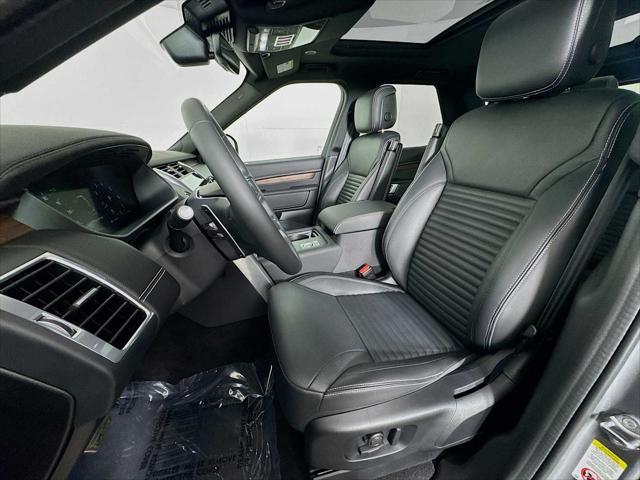 used 2024 Land Rover Discovery car, priced at $57,998