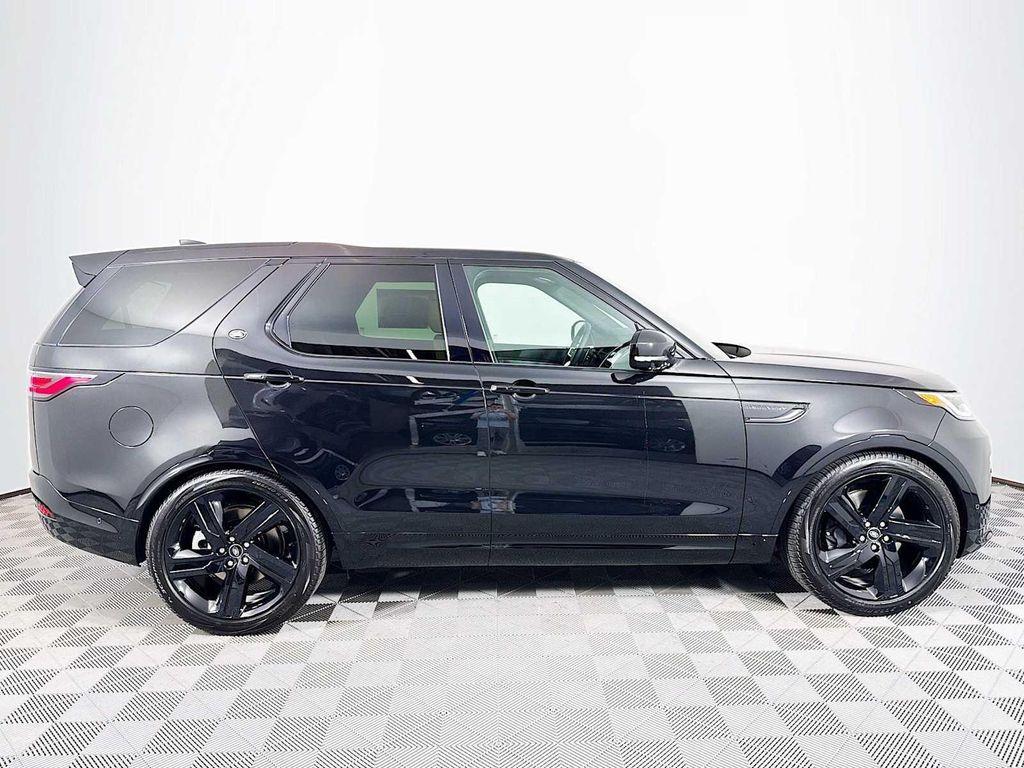 new 2025 Land Rover Discovery car, priced at $82,088