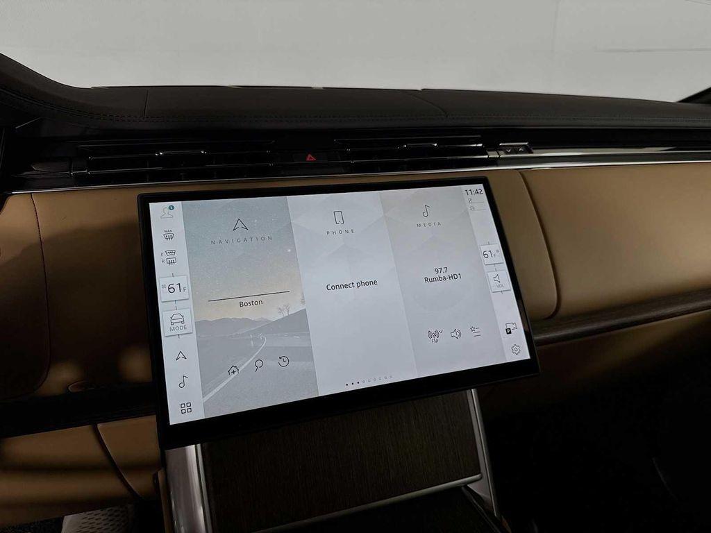new 2025 Land Rover Range Rover car, priced at $120,605