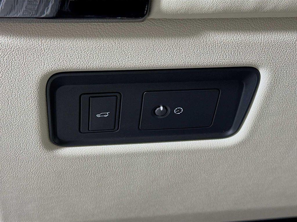 used 2020 Land Rover Range Rover car, priced at $44,998