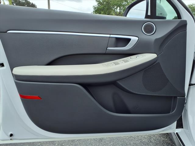 new 2025 Hyundai Sonata car, priced at $29,260