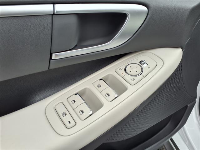 new 2025 Hyundai Sonata car, priced at $29,260