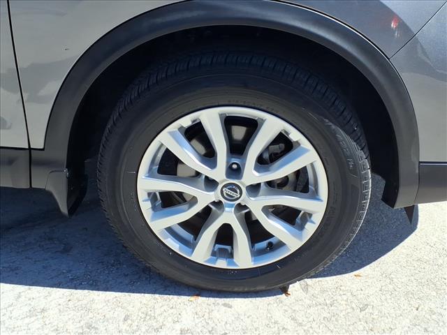 used 2021 Nissan Rogue Sport car, priced at $18,995